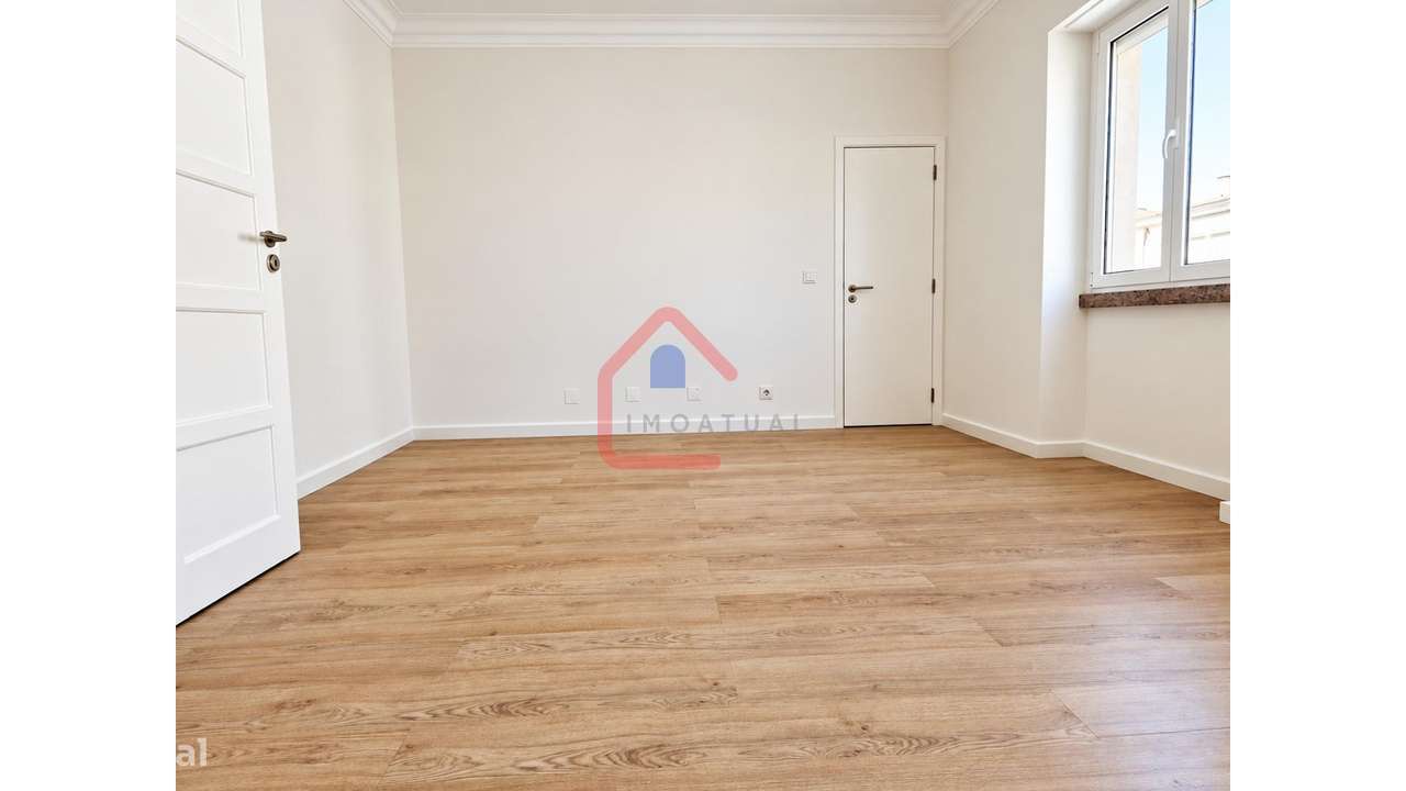 Apartamento T2 na Graça em Lisboa-7