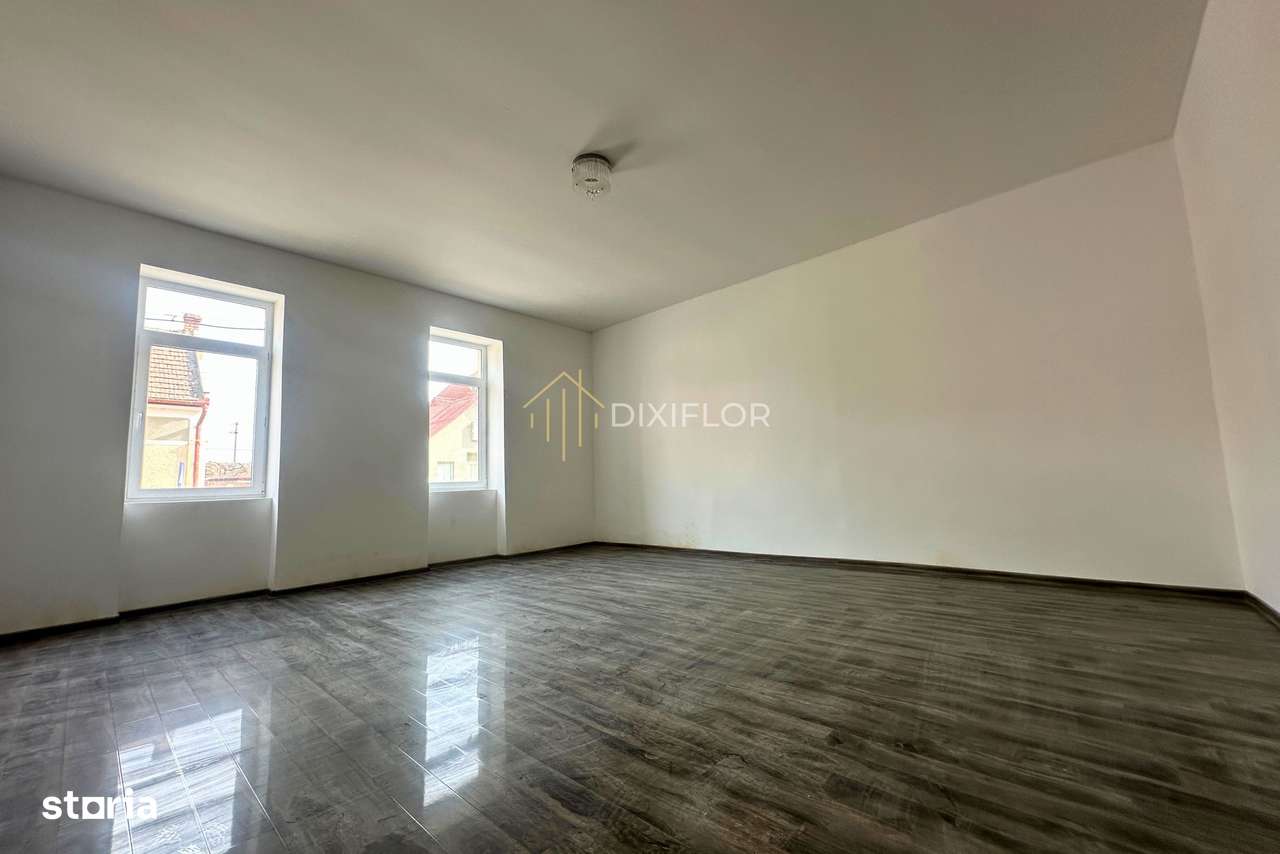 Casă spațioasă cu 4 camere | Teren 1162 mp | Iernut - Imagine principală: 4/15