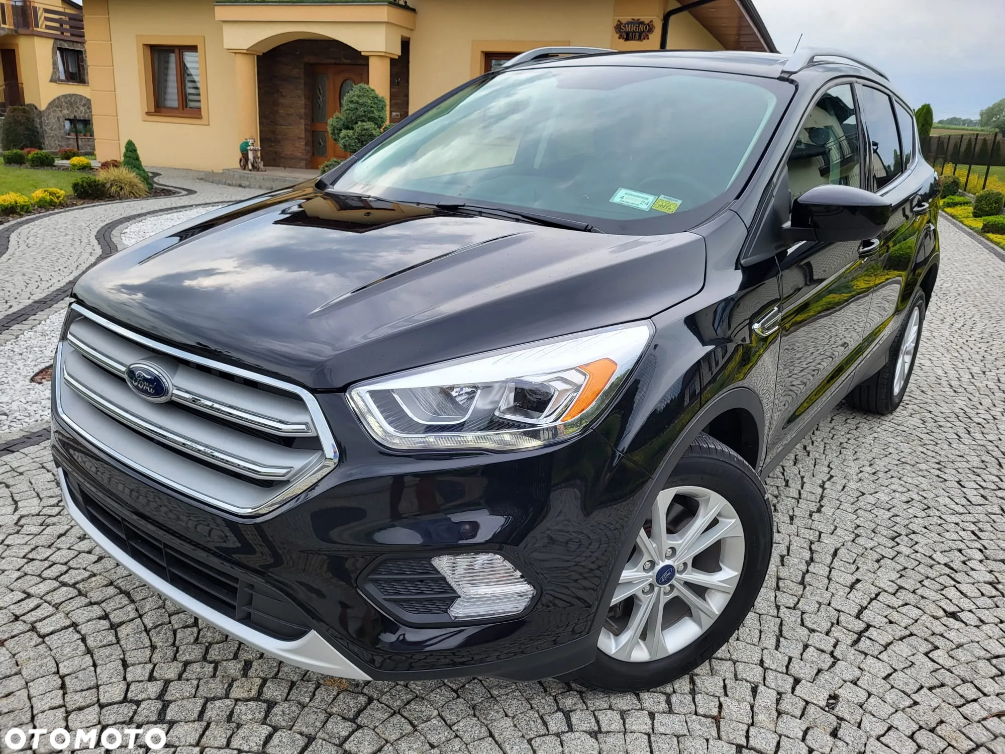 Ford Kuga 1.5 EcoBoost AWD Trend ASS - 2