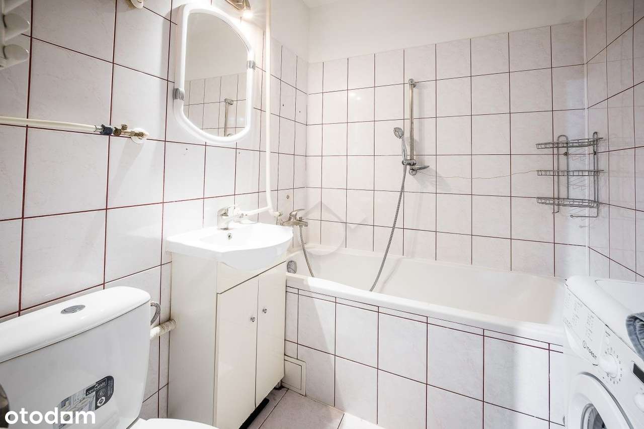 1-pokojowe mieszkanie z osobną kuchnią oraz obszerną loggią-8