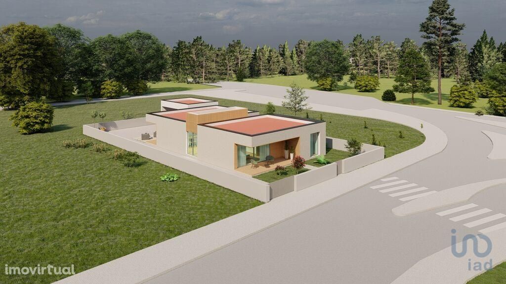 Casa / Villa T3 em Aveiro de 280,00 m2