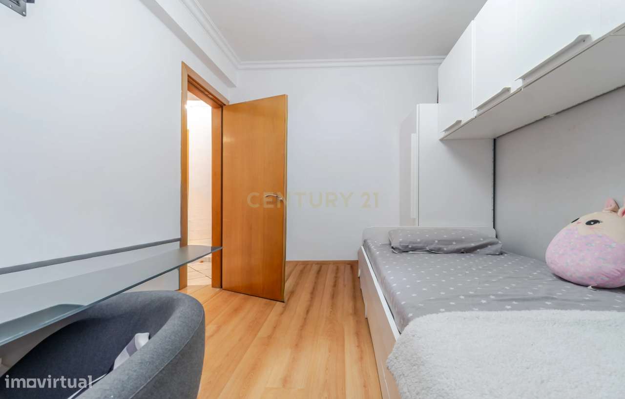 Apartamento T3 Remodelado (T4 de origem) em Setúbal-13