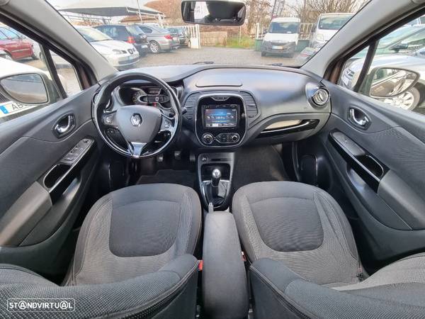 Renault Captur 1.5 dCi Exclusive - 24