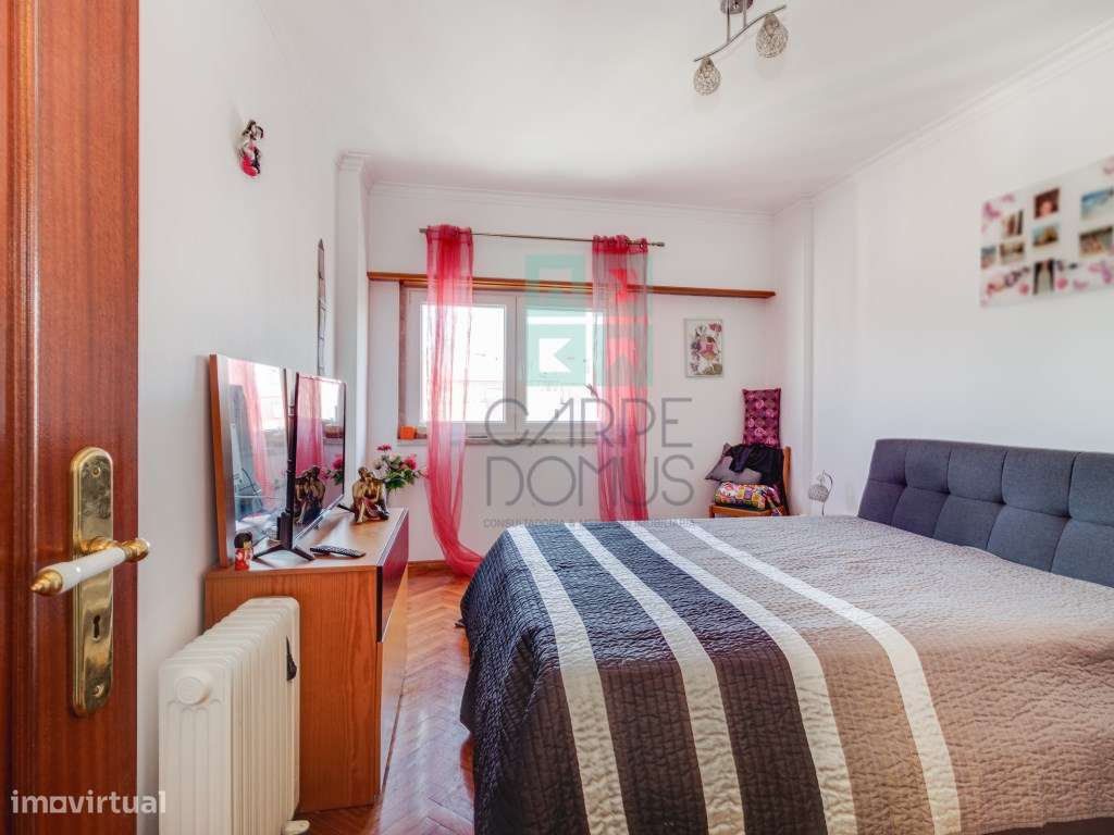 Apartamento T2 em Santa Iria da Azóia-4