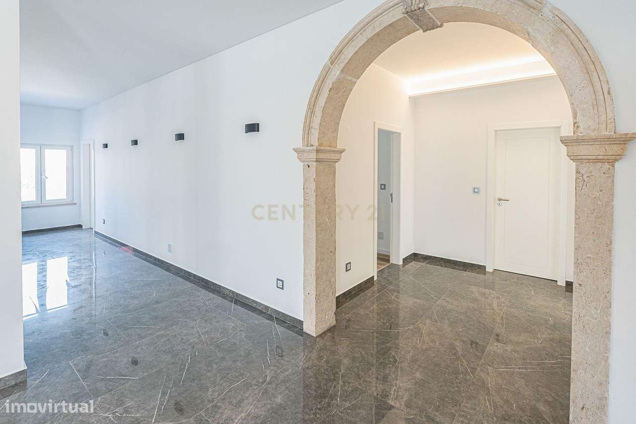 Moradia T6 de Luxo - 924 m² - Piscina -  São Pedro da Cadeira - Nova-45