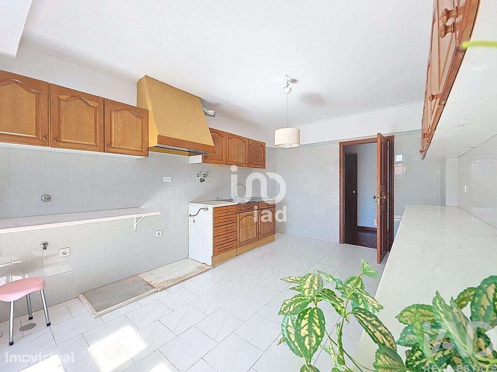 Duplex T4 em Carcavelos e Parede de 235,00 m2 - Grande imagem: 5/28