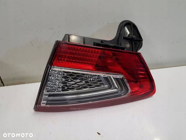 lampa w klapę tył Ford Mondeo MK4 lift - 2