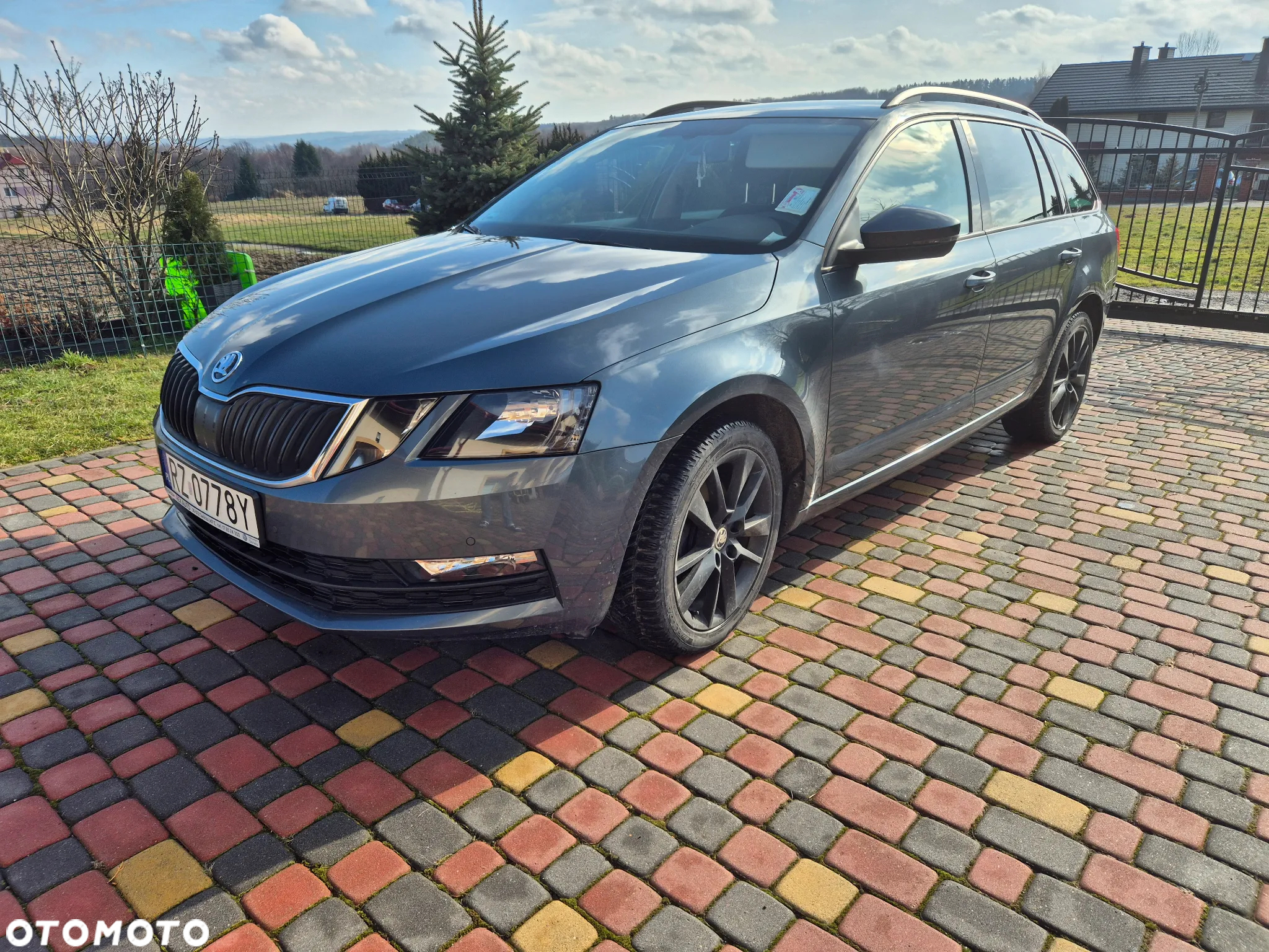 Skoda Octavia 1.5 TSI ACT Active - 11