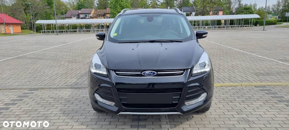 Ford Kuga 2.0 TDCi 2x4 Titanium - 15