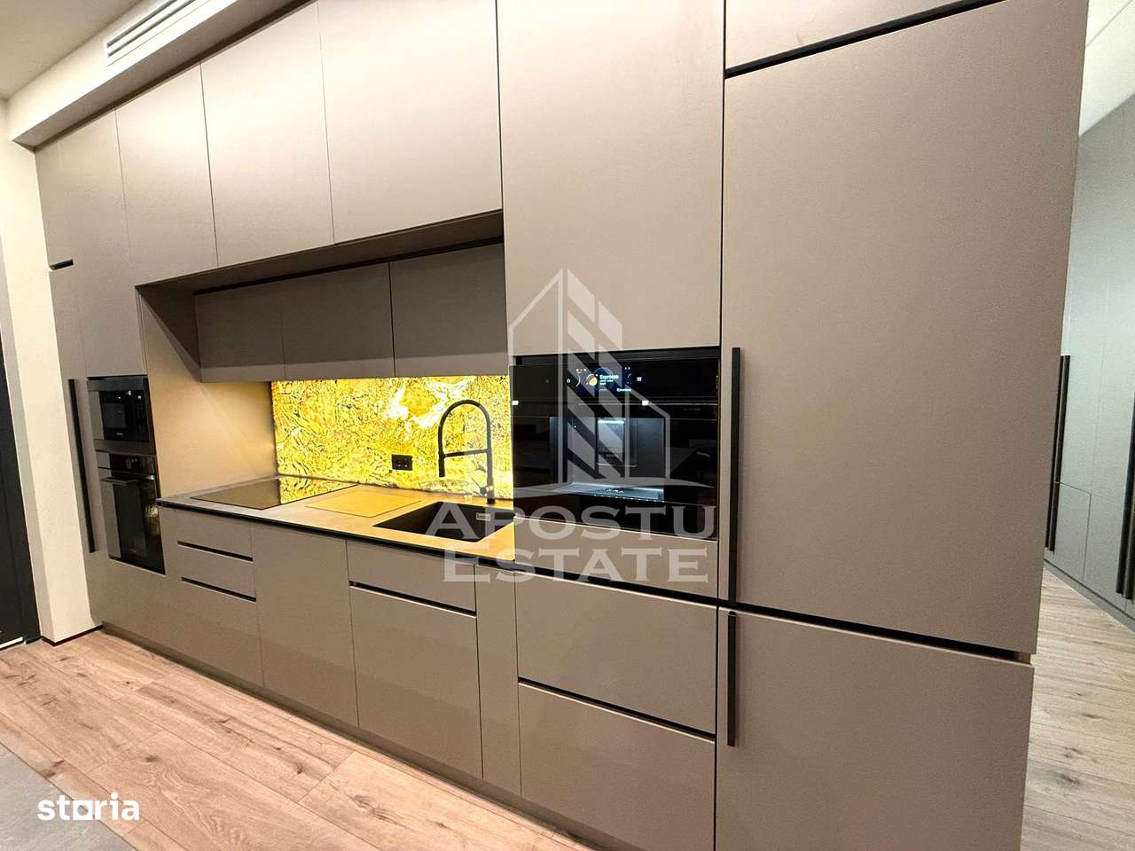 Penthouse exclusivist, 4 camere, terasa 140mp, in Dumbravita - Imagine principală: 5/18