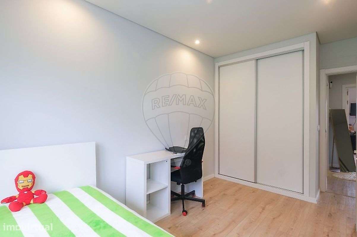 Moradia T4 para venda-23