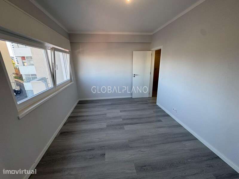 Apartamento T3 Avenida 25 de Abril-25