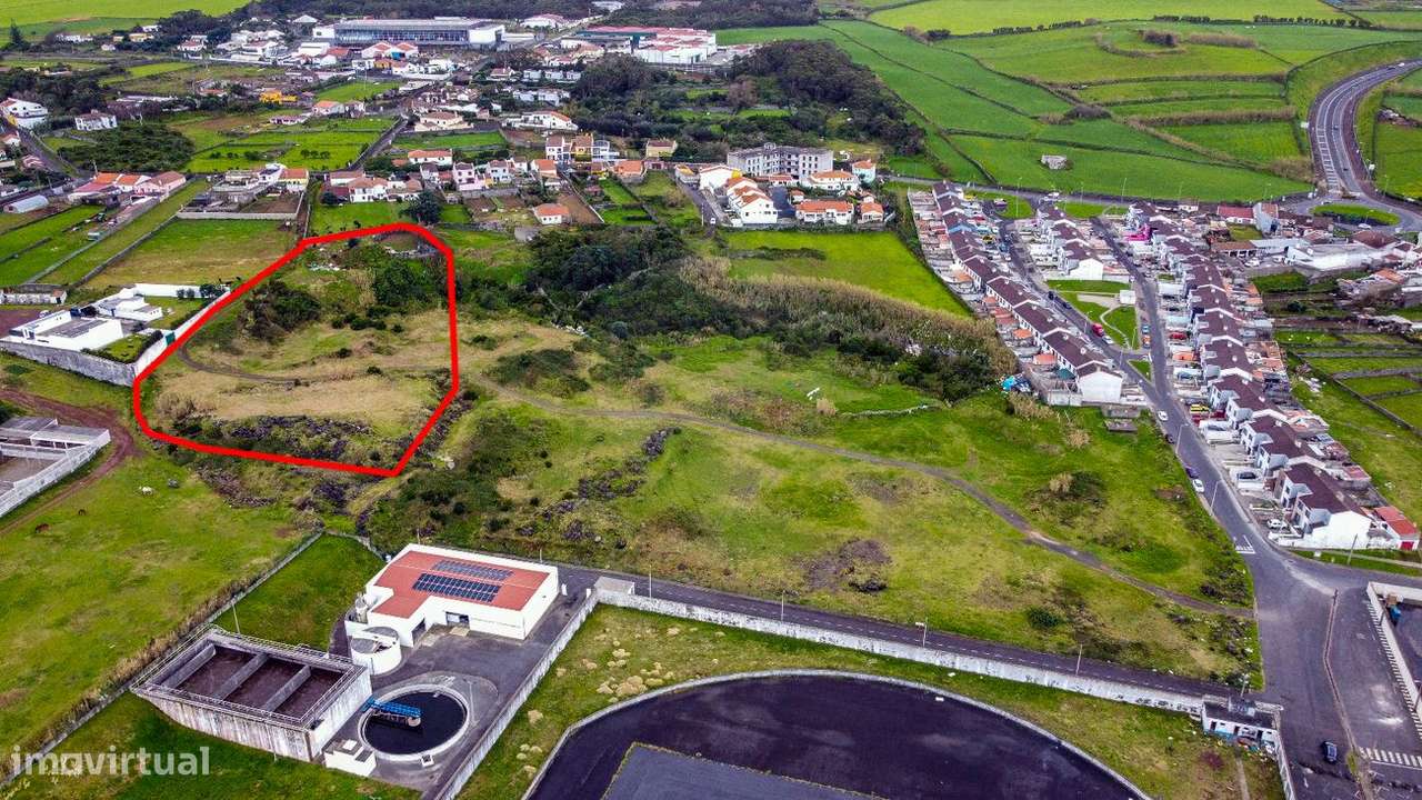 Terreno para venda - Grande imagem: 2/4