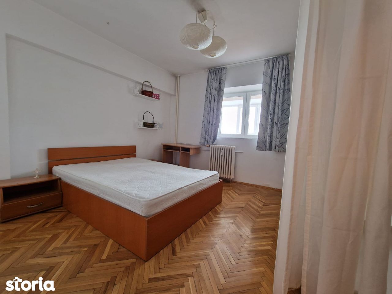 Apartament cu 3 camere de inchiriat in zona Calea Calarasilor - Muncii