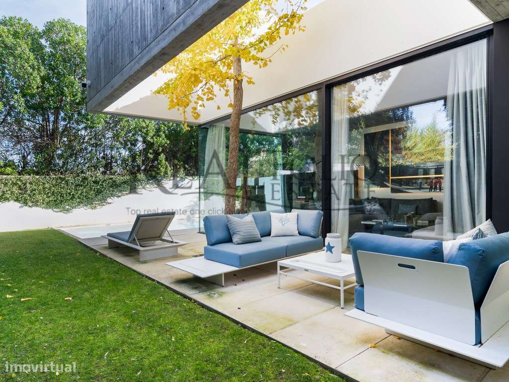 Moradia T3+1 de Luxo na Aldeia de Juzo, Cascais - Grande imagem: 4/28