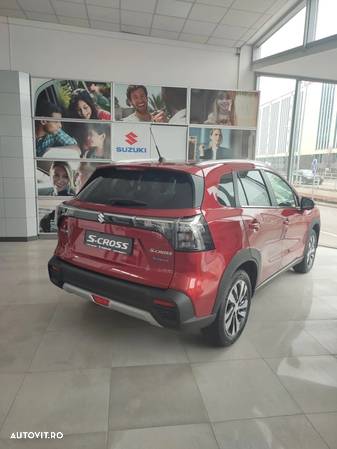 Suzuki SX4 S-Cross - 4