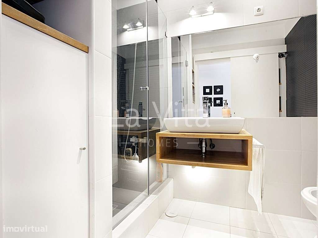 T1, totalmente remodelado, com licença de AL, no Bairro do Rosário ...-9