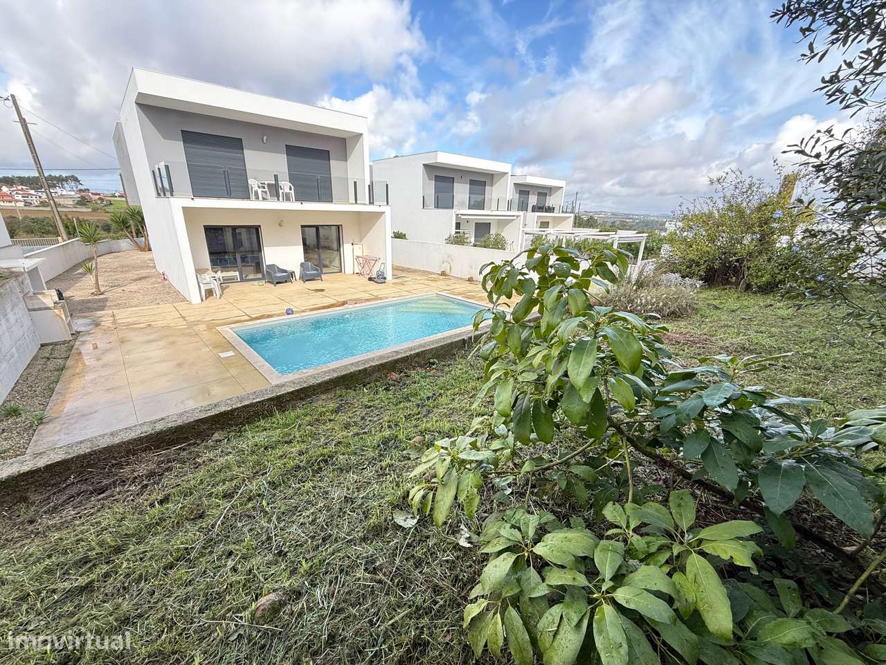 Moradia moderna T4 com piscina - a 10 min. de São Martinho do Porto - Grande imagem: 5/33