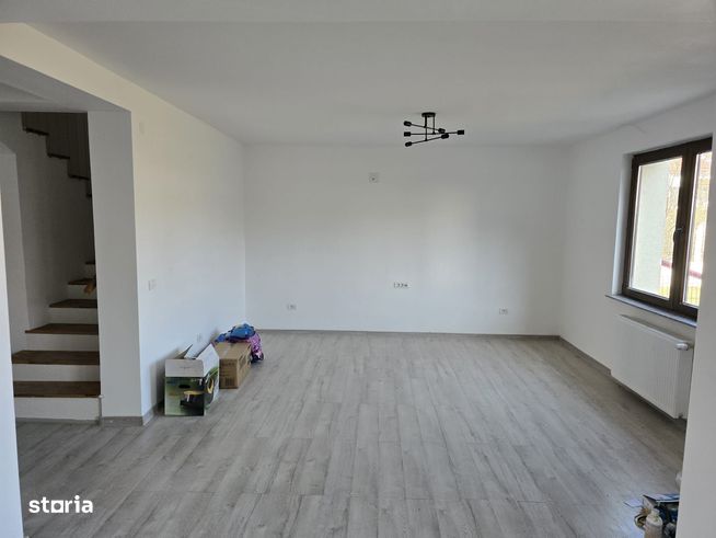 Vila 4 camere Cartier Henri Coanda Baneasa Sector 1 - COM 0%-0