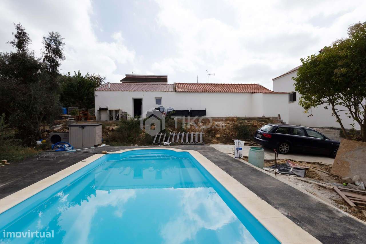 Moradia, 267 m², Castanheira do Ribatejo e Cachoeiras - Grande imagem: 2/37