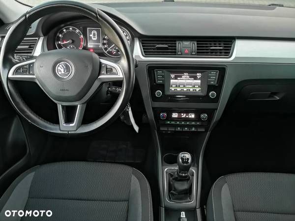 Skoda RAPID 1.2 TSI Edition - 15