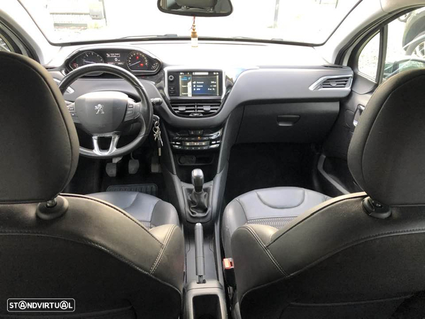 Peugeot 208 1.6 e-HDi Allure - 7