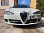 Alfa Romeo 147 - 8