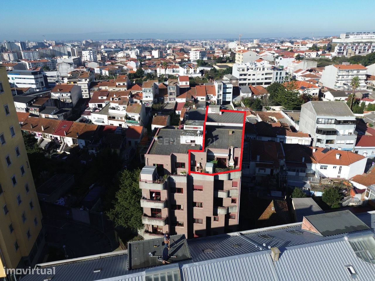 Excelente apartamento T2 no último andar de um prédio com terraço de 2