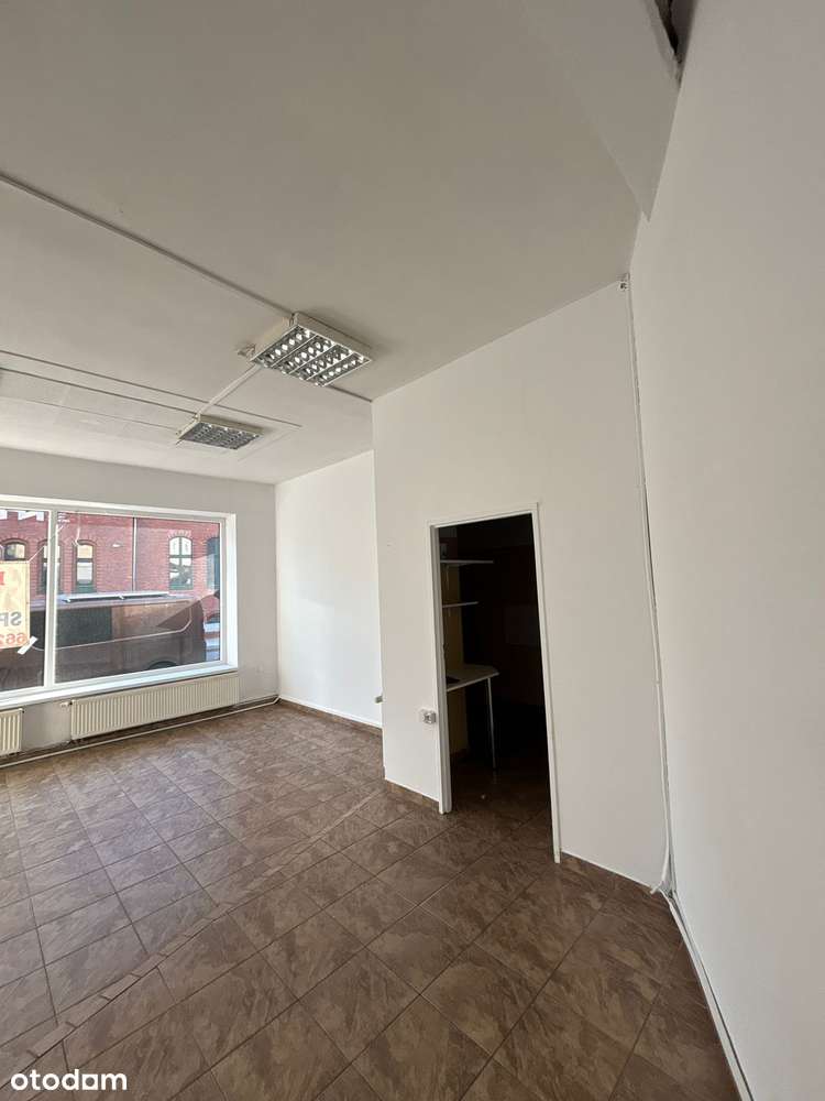 Gniezno Centrum Lokal użytkowy 41,90m2 PARTER-9