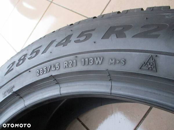 285/45R21 Pirelli Winter Scorpion - 4