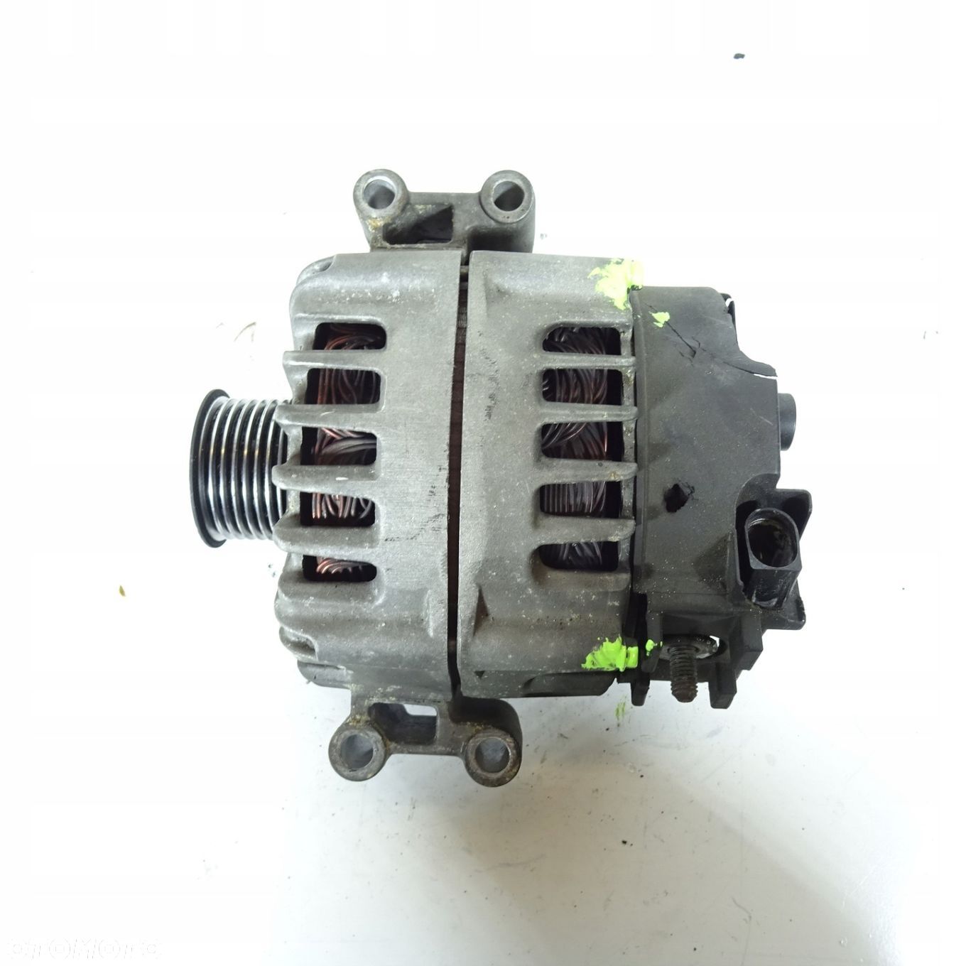 BMW 7 F01 F02 4.4 V8 ALTERNATOR 7575344 - 1