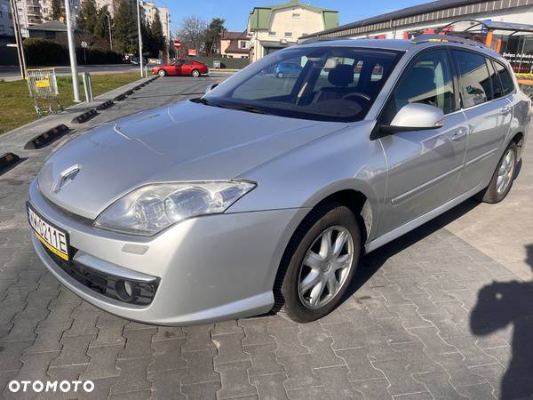 Renault Laguna - 1