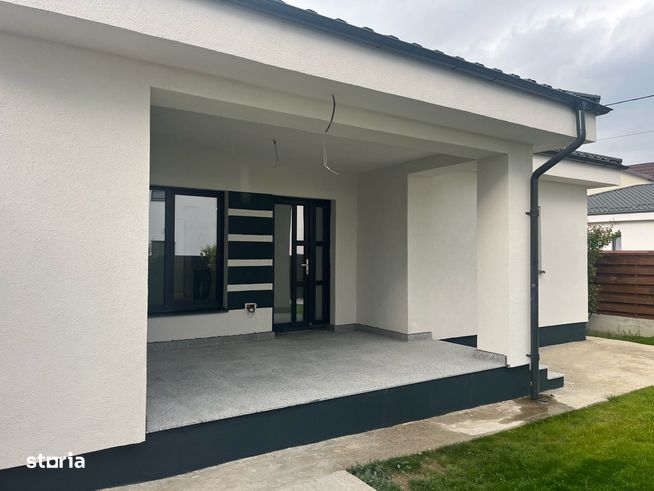 Casa 4 camere parter Stefanesti-4