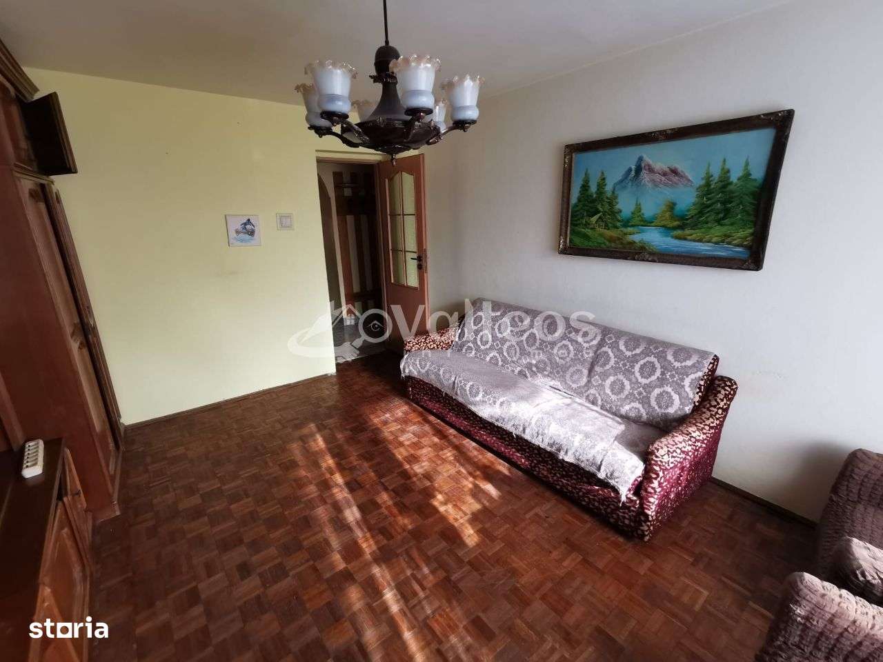 Reșița, apartament 4 camere (2X2), 120 mp, etaj 2, zona Universitate-4