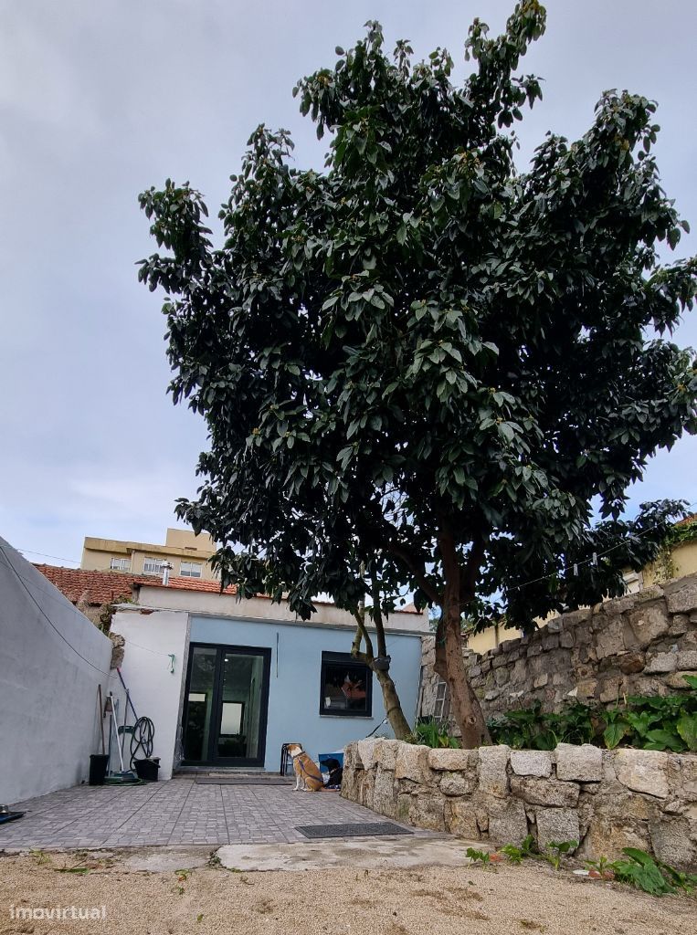Moradia T2 | Remodelada | Senhora da Hora - Grande imagem: 1/21