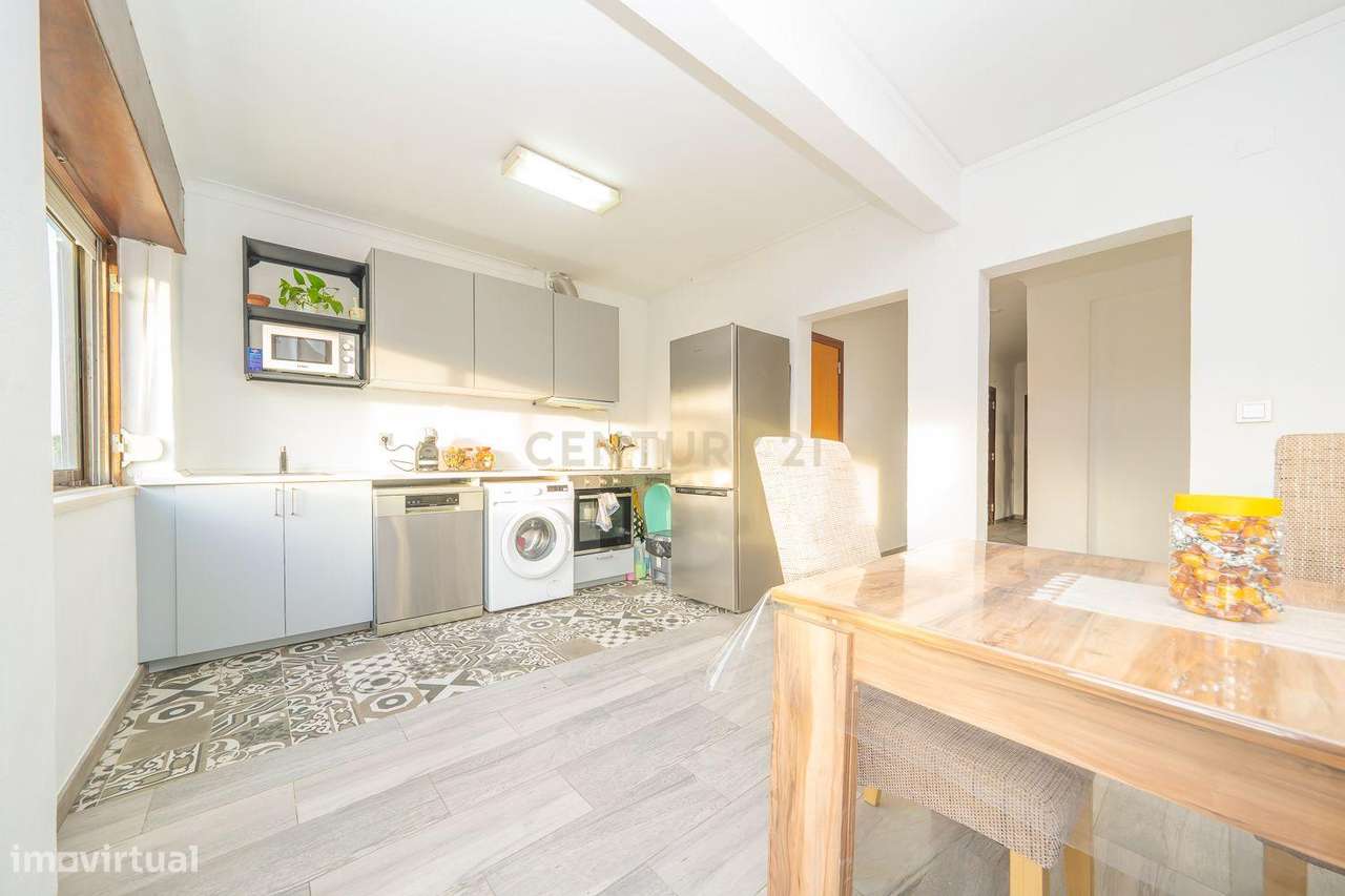 Apartamento T2  Renovado - Palmela - Grande imagem: 4/21