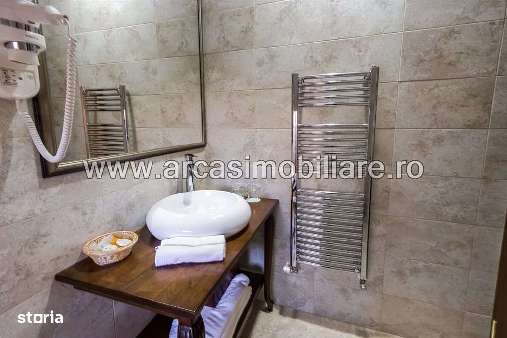 HOTEL DE VANZARE 5* ULTRACENTRAL!-10