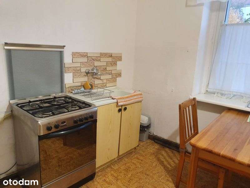 MIESZKANIE NA SOŁACZU – WYJĄTKOWA LOKALIZACJA CZEKA NA RENOWACJĘ-13