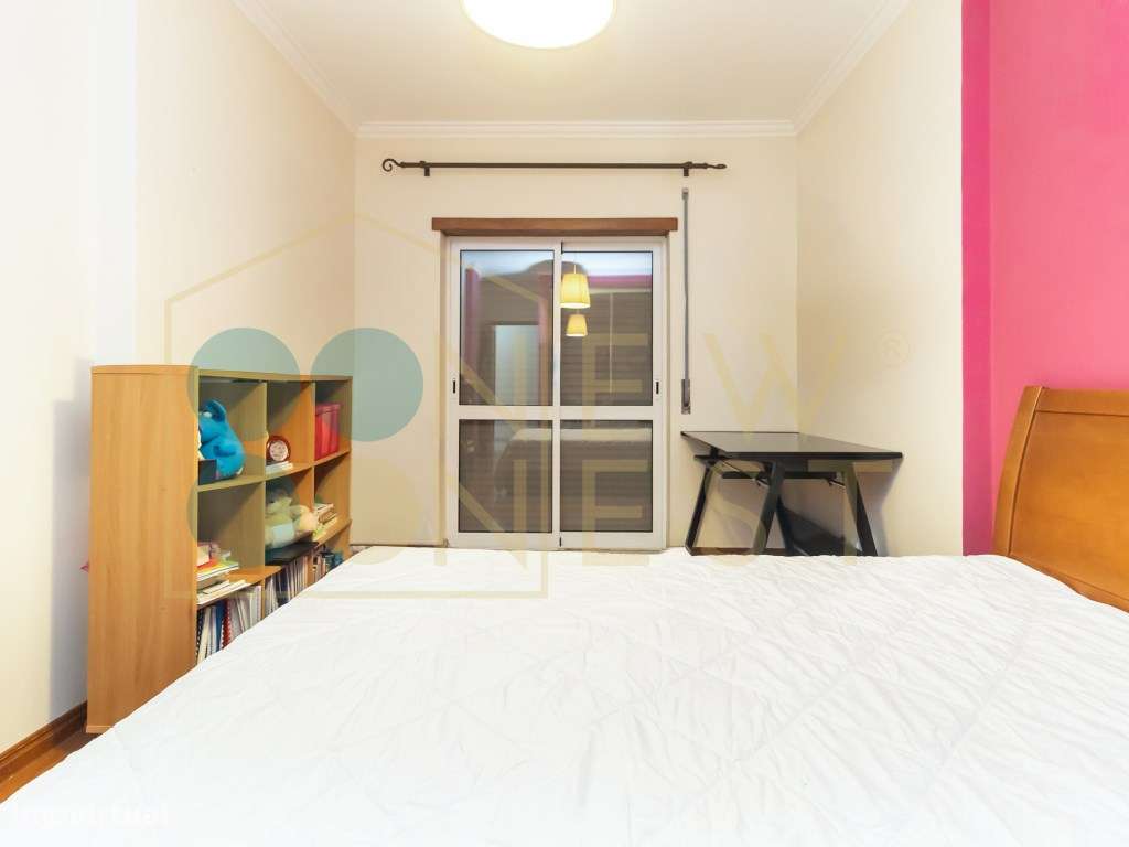 Apartamento T3 no Vale do Cobro com 128m²-23