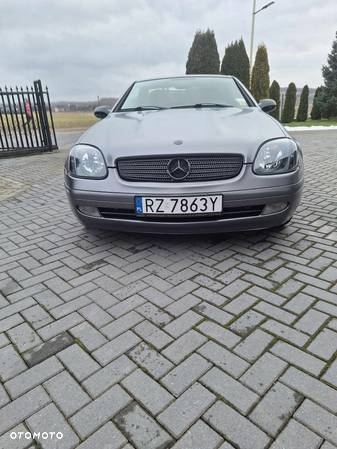 Mercedes-Benz SLK - 2