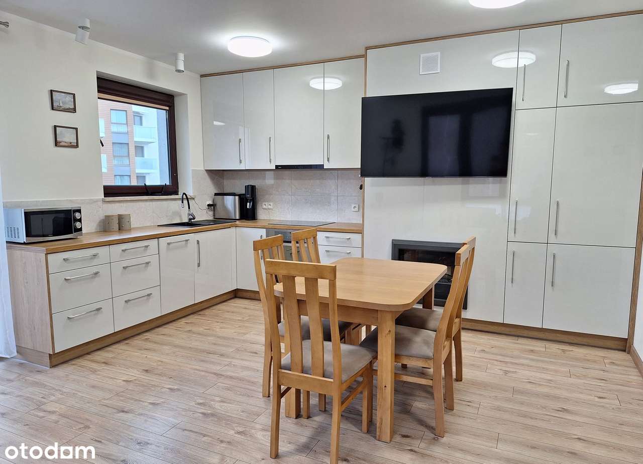 Wyposażony apartament nad morzem-11