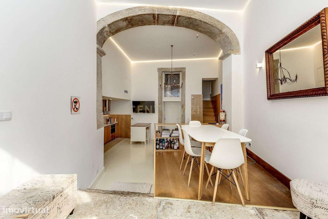 Apartamento T2 com Charme Histórico e Conforto Moderno | Misericórdia - Grande imagem: 5/23