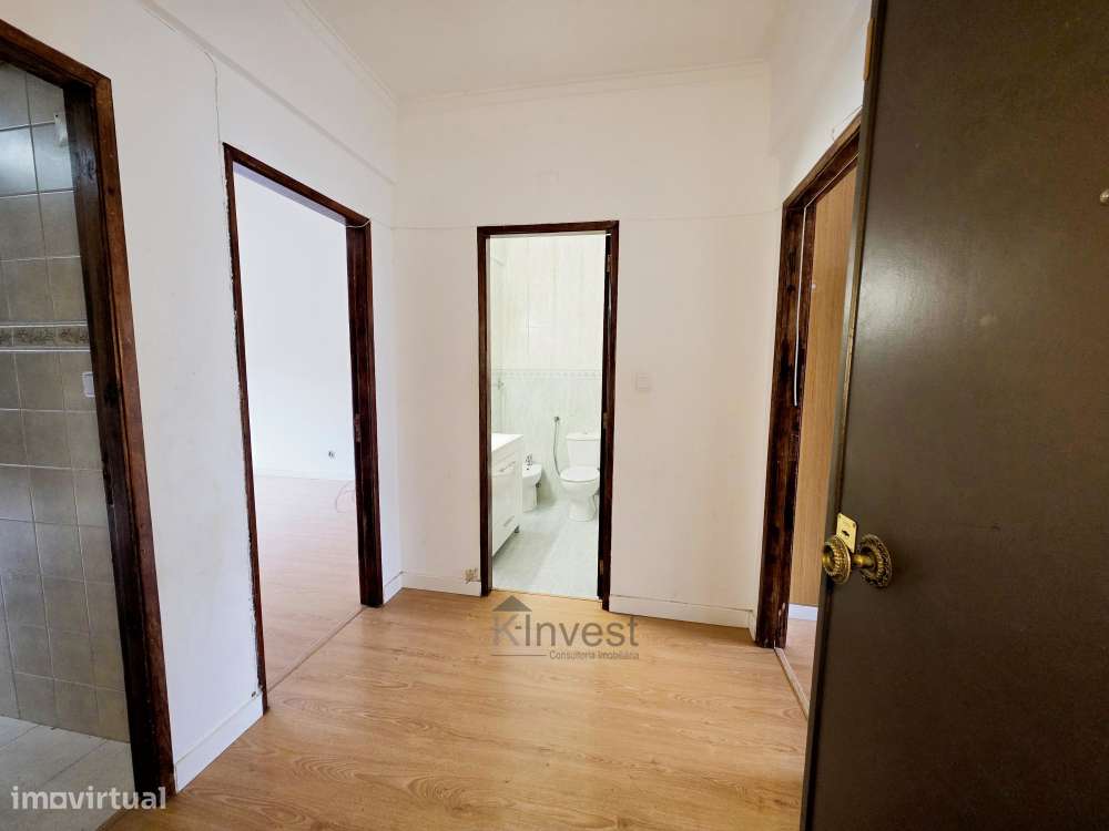 Apartamento T2, Flamenga, Santo António dos Cavaleiros , Loures-1