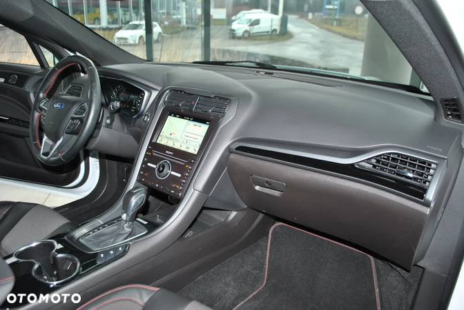 Ford Mondeo 2.0 TDCi ST-Line 4WD PowerShift - 22