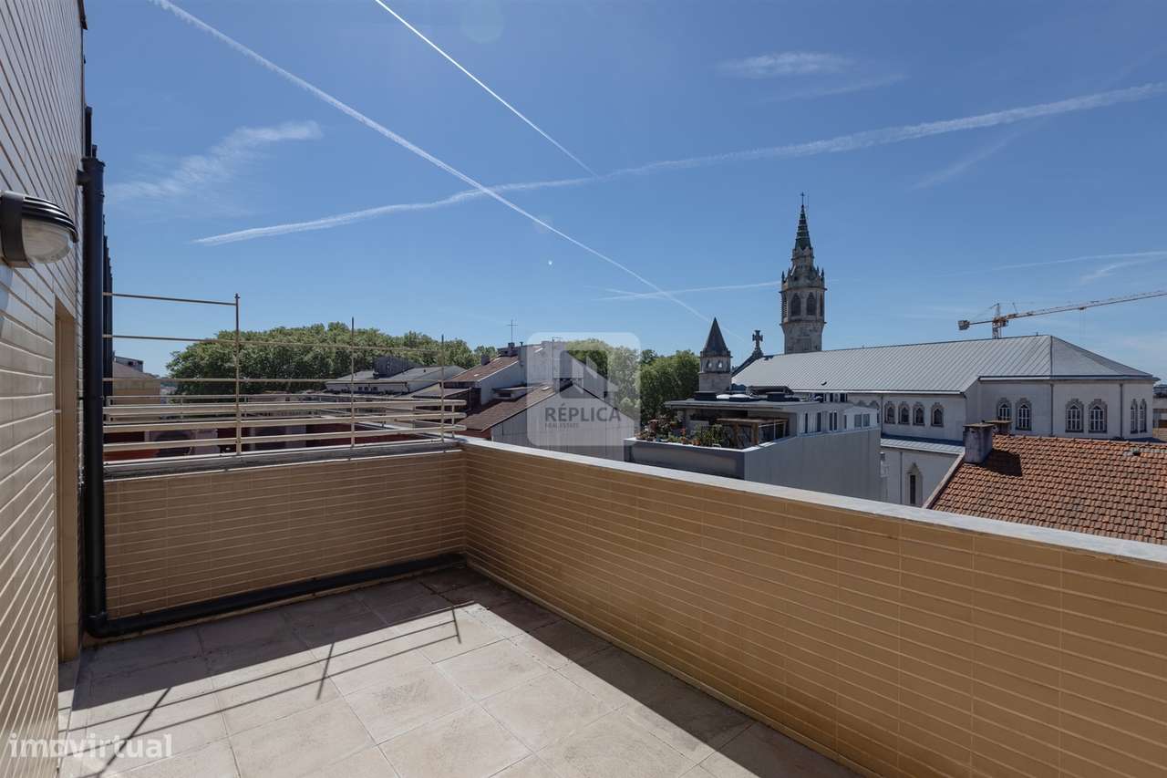 T2  Constituição | T2 Paranhos Terraços e Garagem | Pronto a Habitar - Grande imagem: 4/34