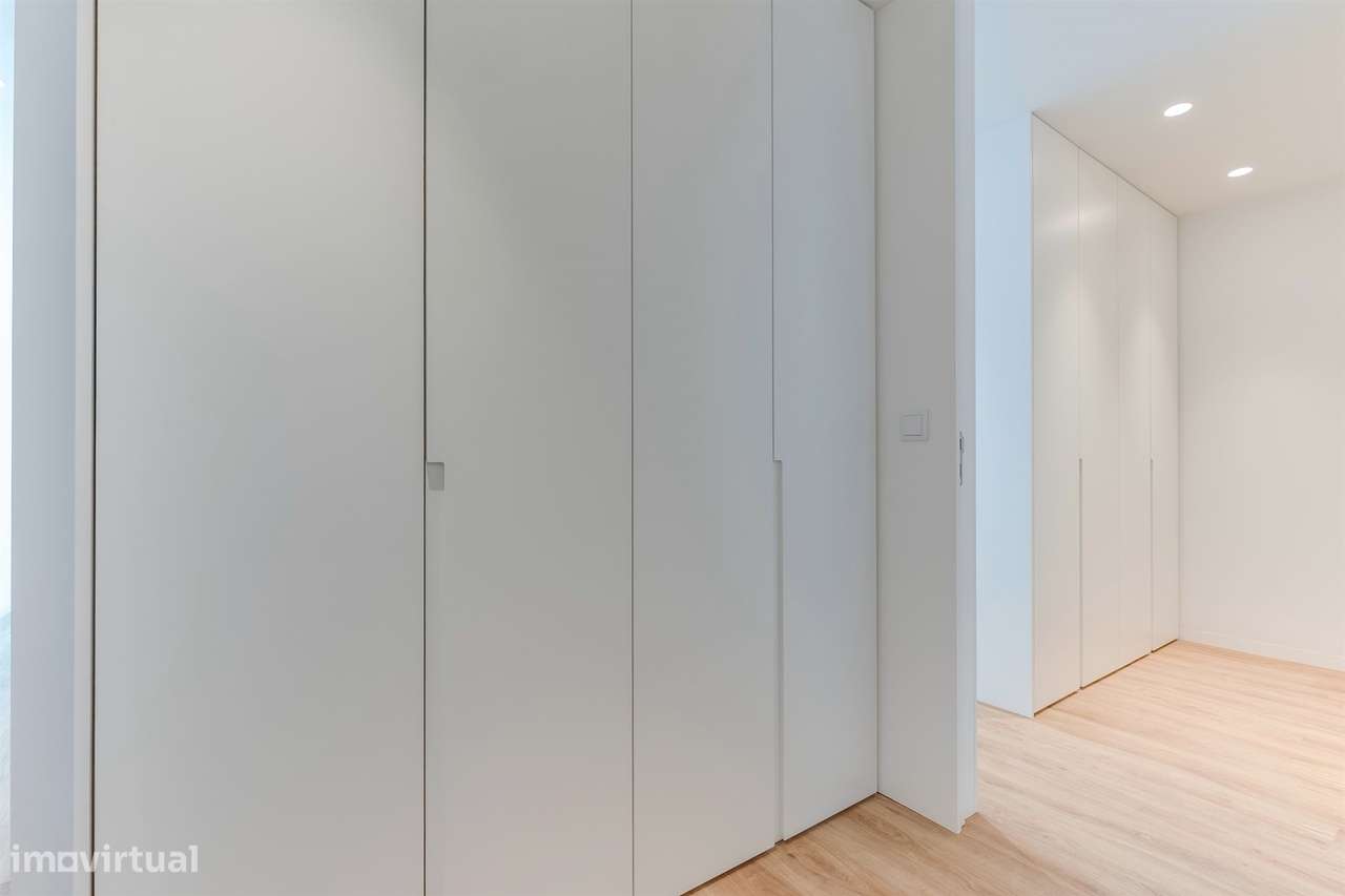 Apartamento T3 no empreedimento Eleven, Mafamude, Vila Nova de Gaia-23