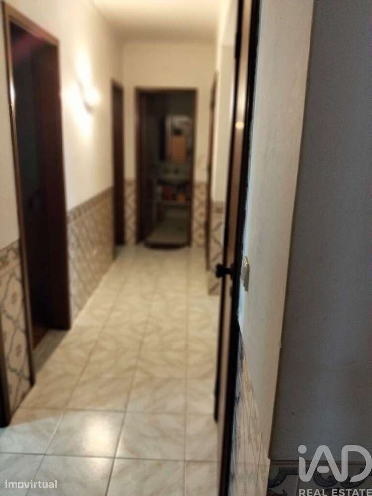 Apartamento T3 em Beja (Salvador e Santa Maria da Feira) de 76,11 m2 - Grande imagem: 2/12