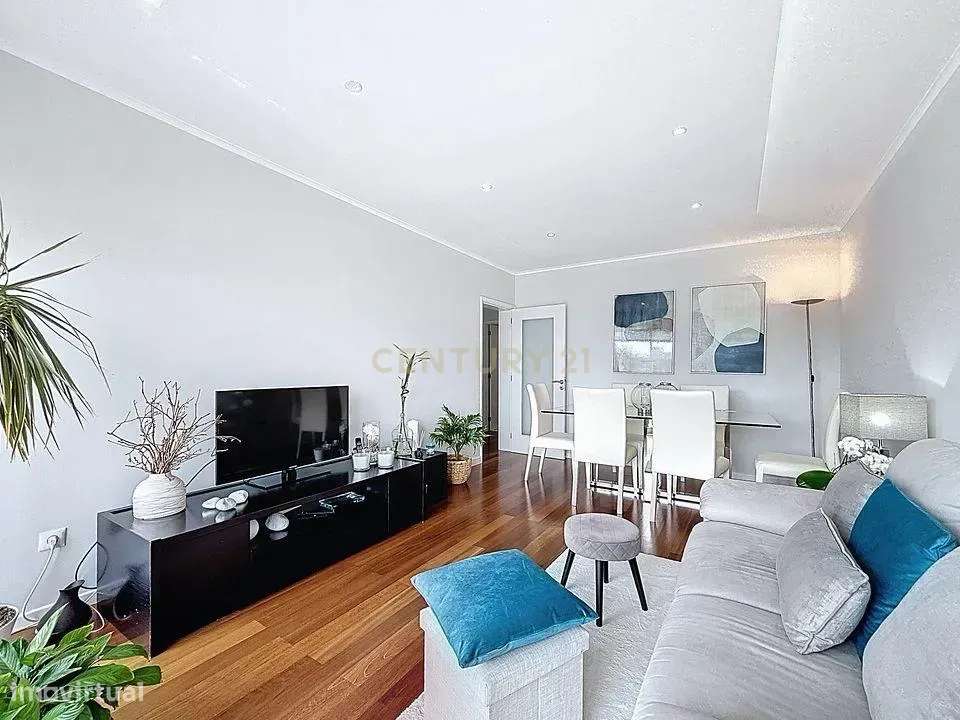 T3 Renovado com Vista Mar e Cidade – 7º Andar com Excelente Exposição - Grande imagem: 4/16