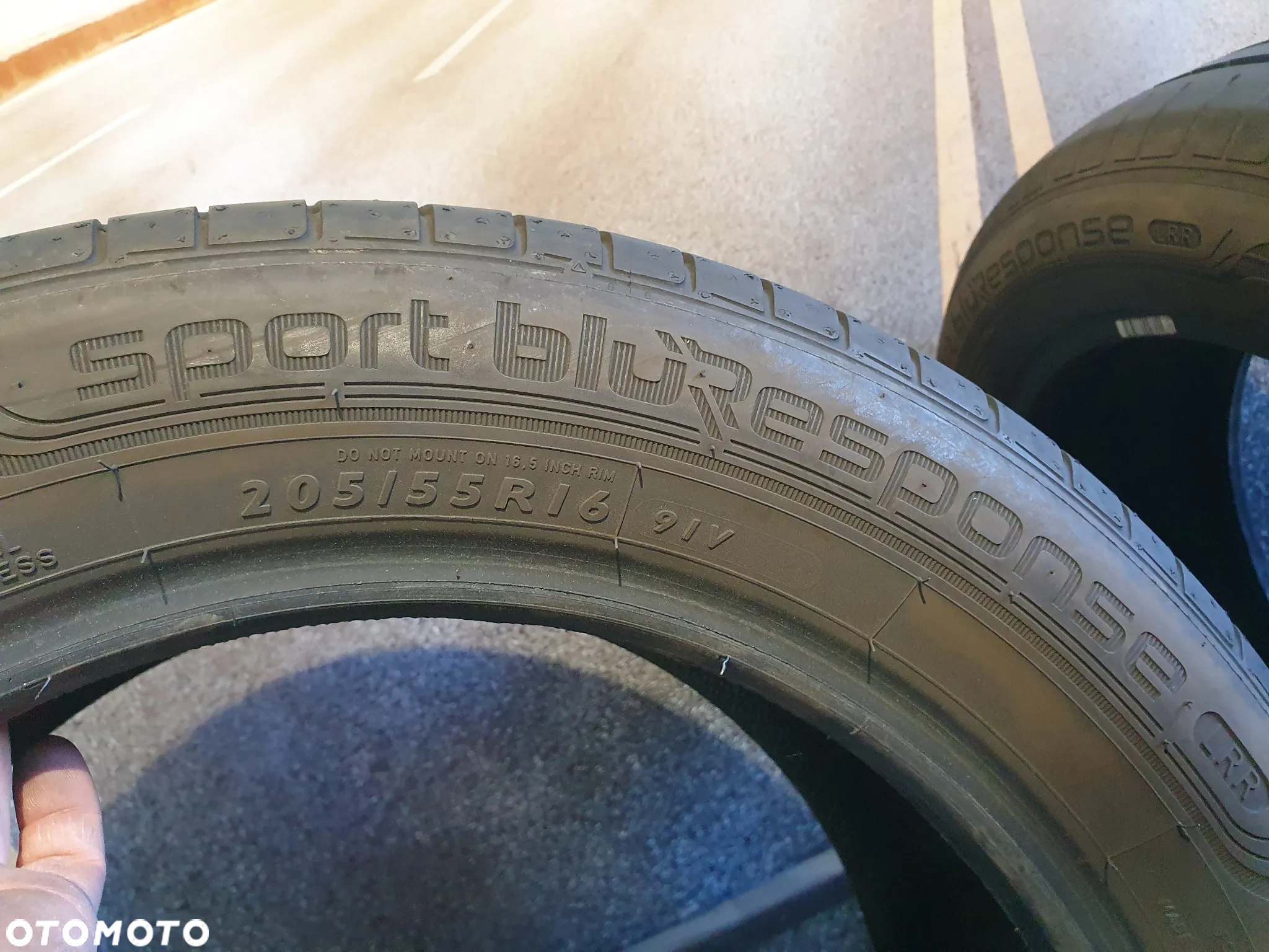 Para opon Dunlop Sport Bluresponse  205/55/16 - 6