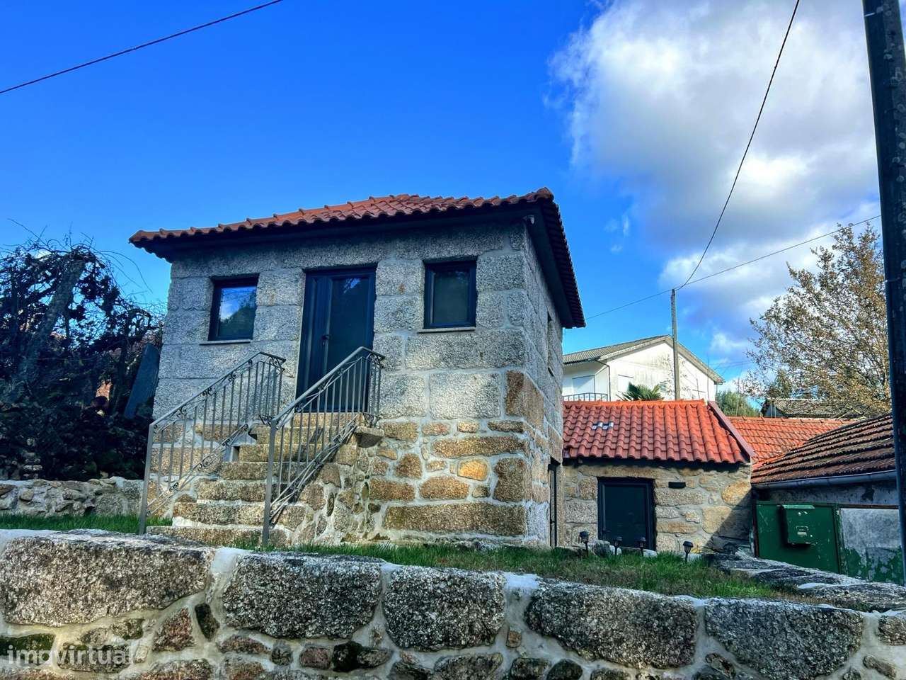 Moradia Individual T2 em Quinchães, Fafe-13